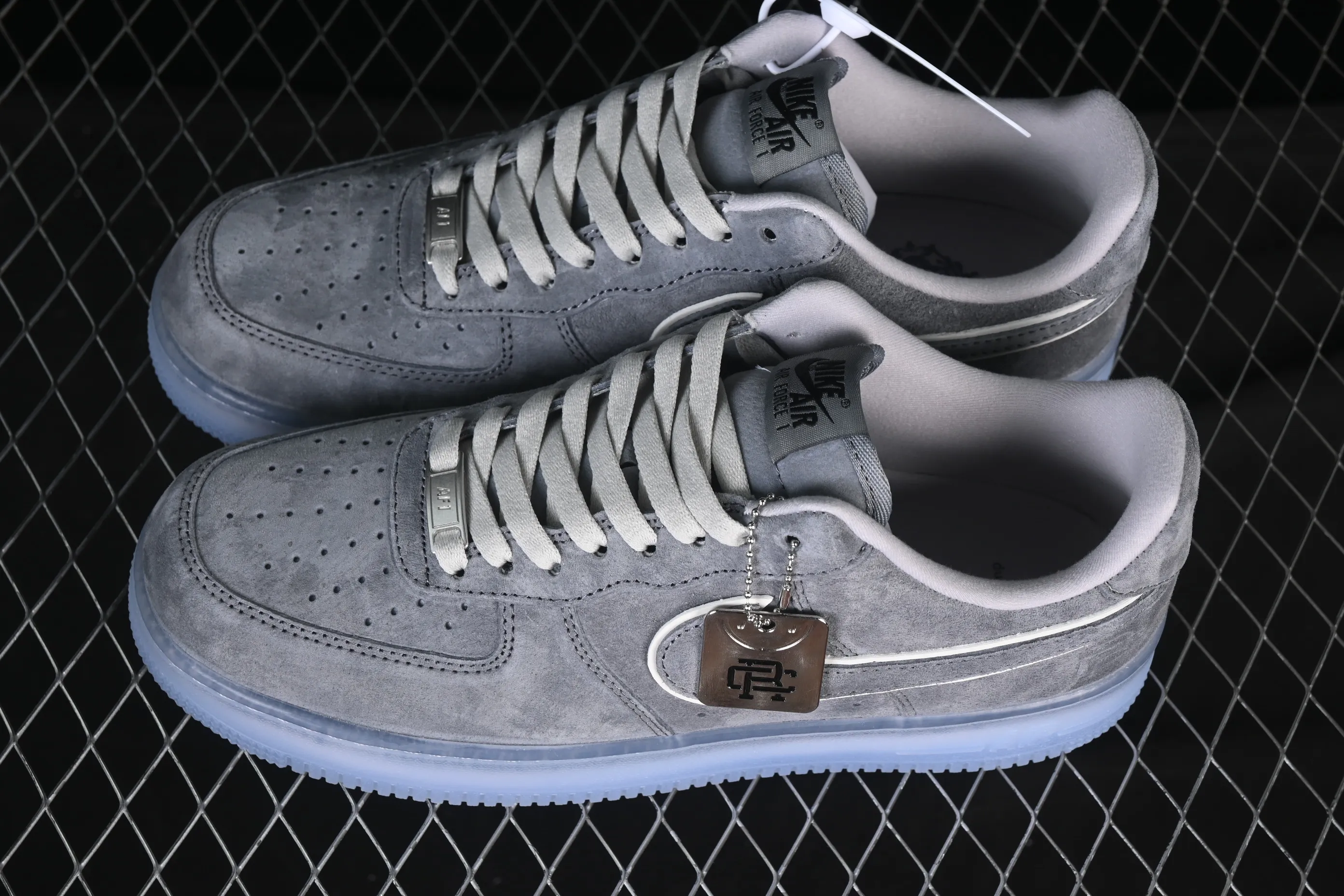 All categories Nk Air Force 1 Air Force series Nk Air Force 1 Low Air Force low-top Nike Air Force 1'07 Low Air Force 1 low-top casual sneakers AA1117-199